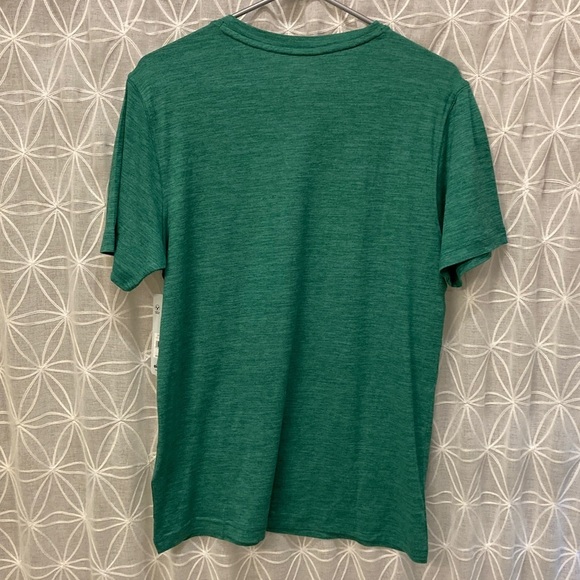 NWT Men’s Element Active T-shirt - Picture 6 of 8